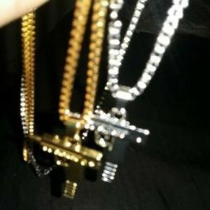 Meet your Posher, Lawrence